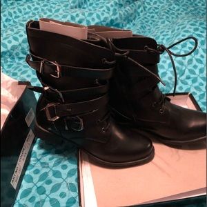 Cute buckle boots